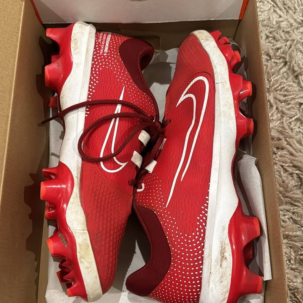 Nike Women’s Softball Shoes